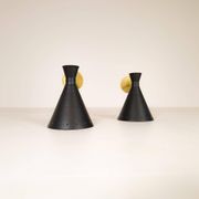 Pair of modern Italian wall sconces in Stilnovo style, wall lamp.