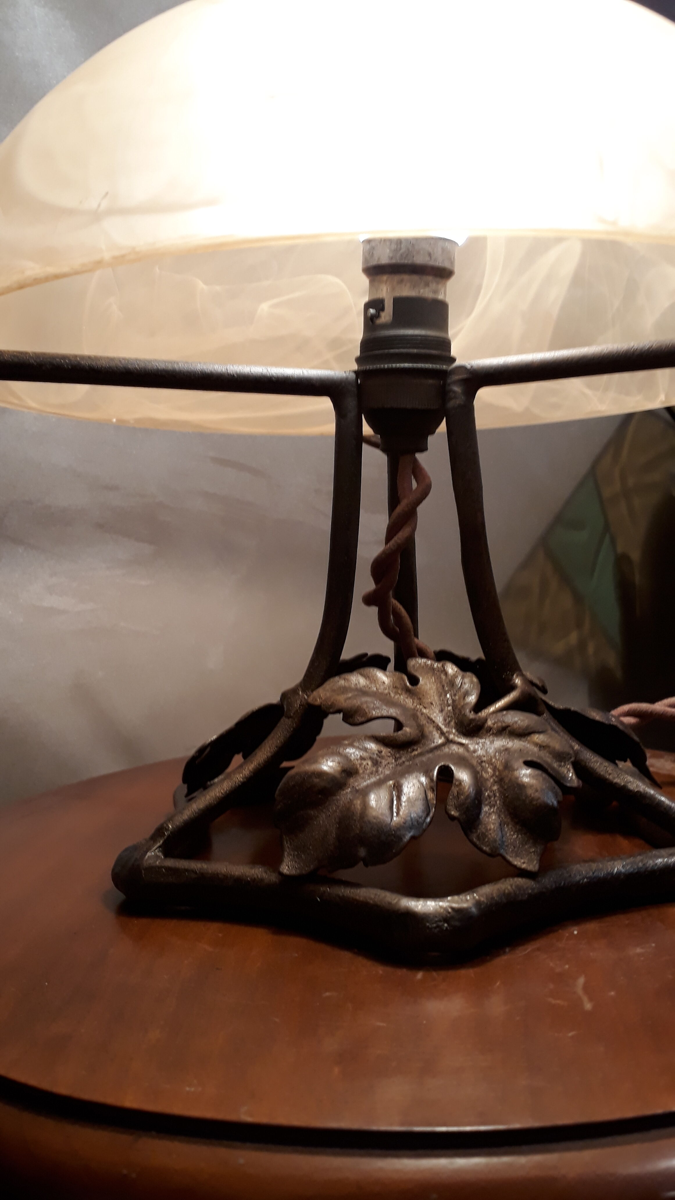 Mushroom lamp wrought iron marbled glass paste