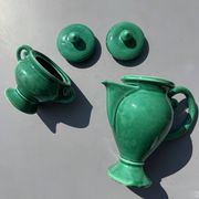 Ensemble verseuse et sucrier en céramique émaillée vert, Vallauris