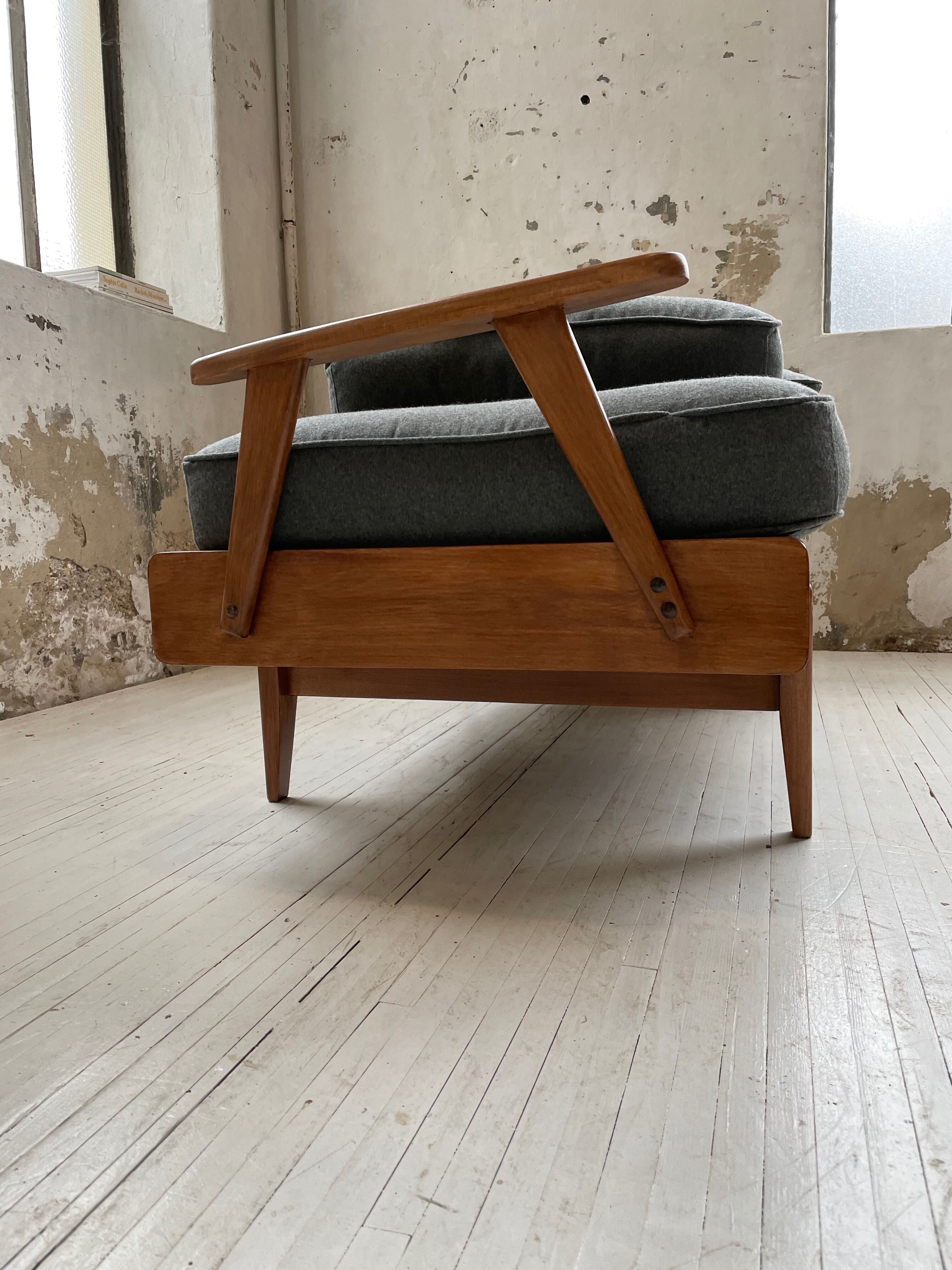 Daybed expandable Scandinavian 2-seater bench