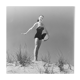 Paper photo barium 300g Pin Up at 60-year-round woman balloon at the beach