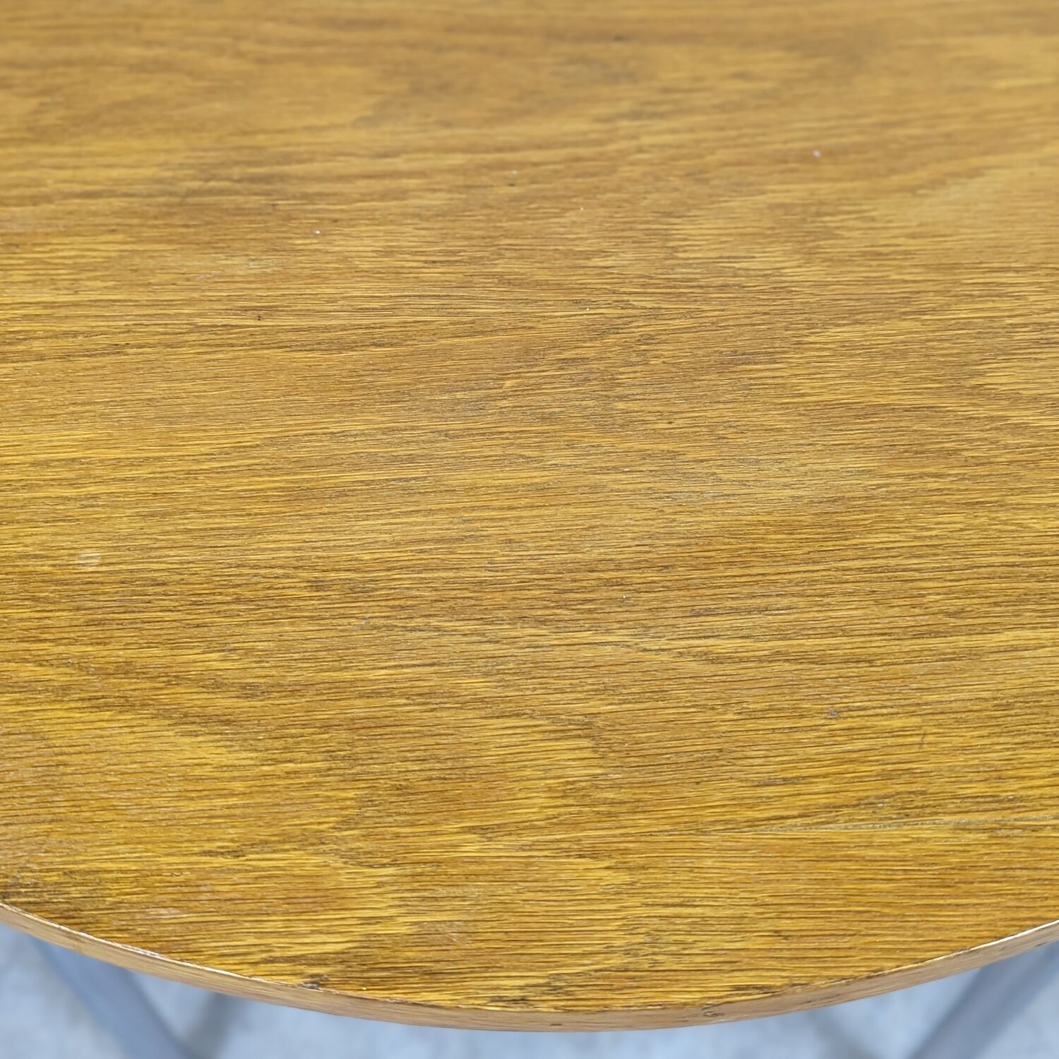 Table Bauhaus en tube d'acier par Petr Vichr