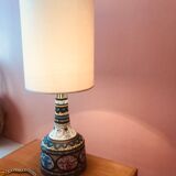 Ceramic foot lamp