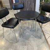 Table d’appoint chrome et skai noir vintage style Bauhaus vintage 1970