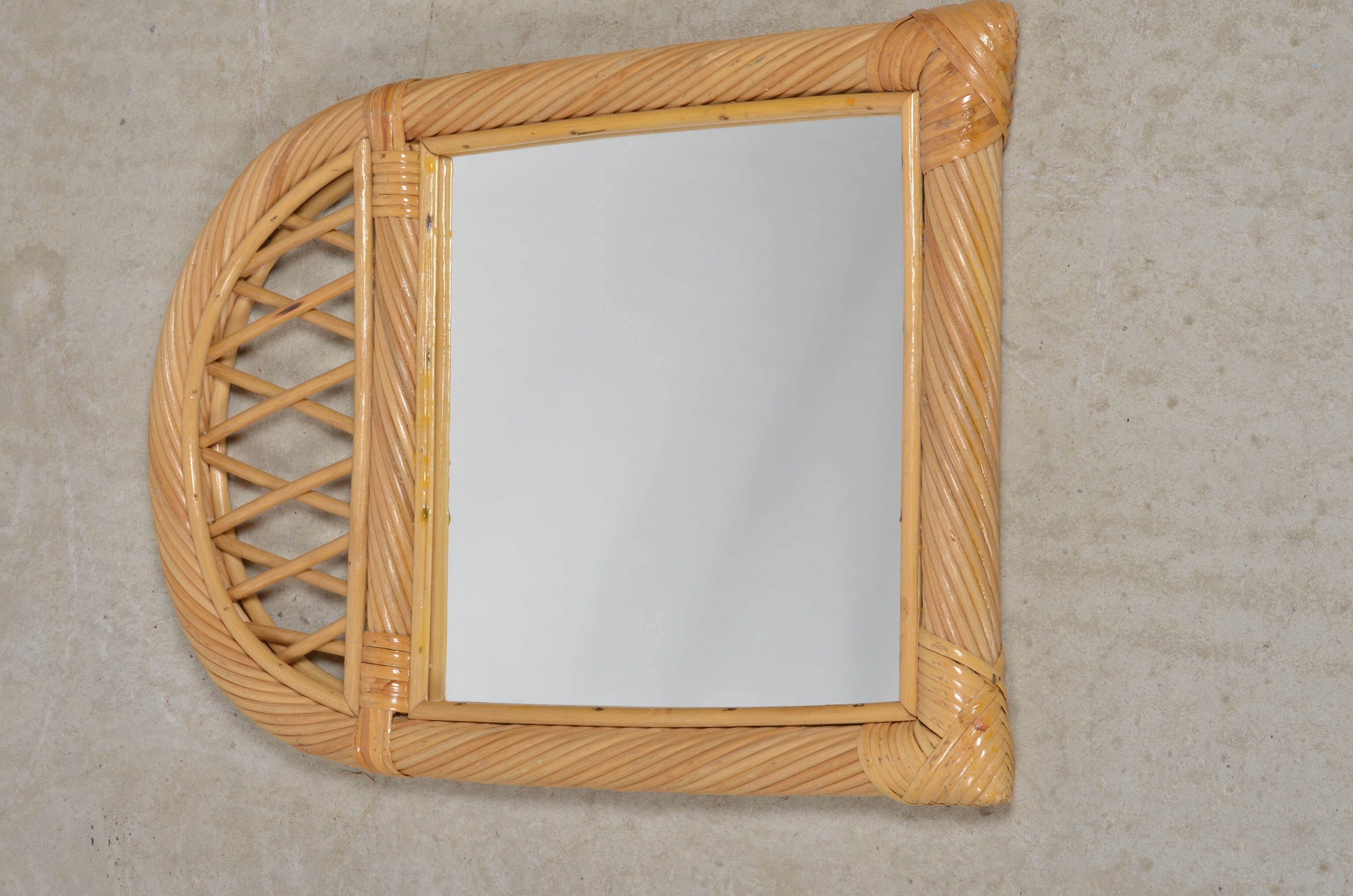 Rattan mirror 54 X 37 cm