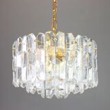 Magnificent luminaire in gilded brass and crystal glass Palazzo, Kalmar, Austria, 1970.