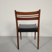 Lot of 6 vintage skai Scandinavian chairs 60s/70s
