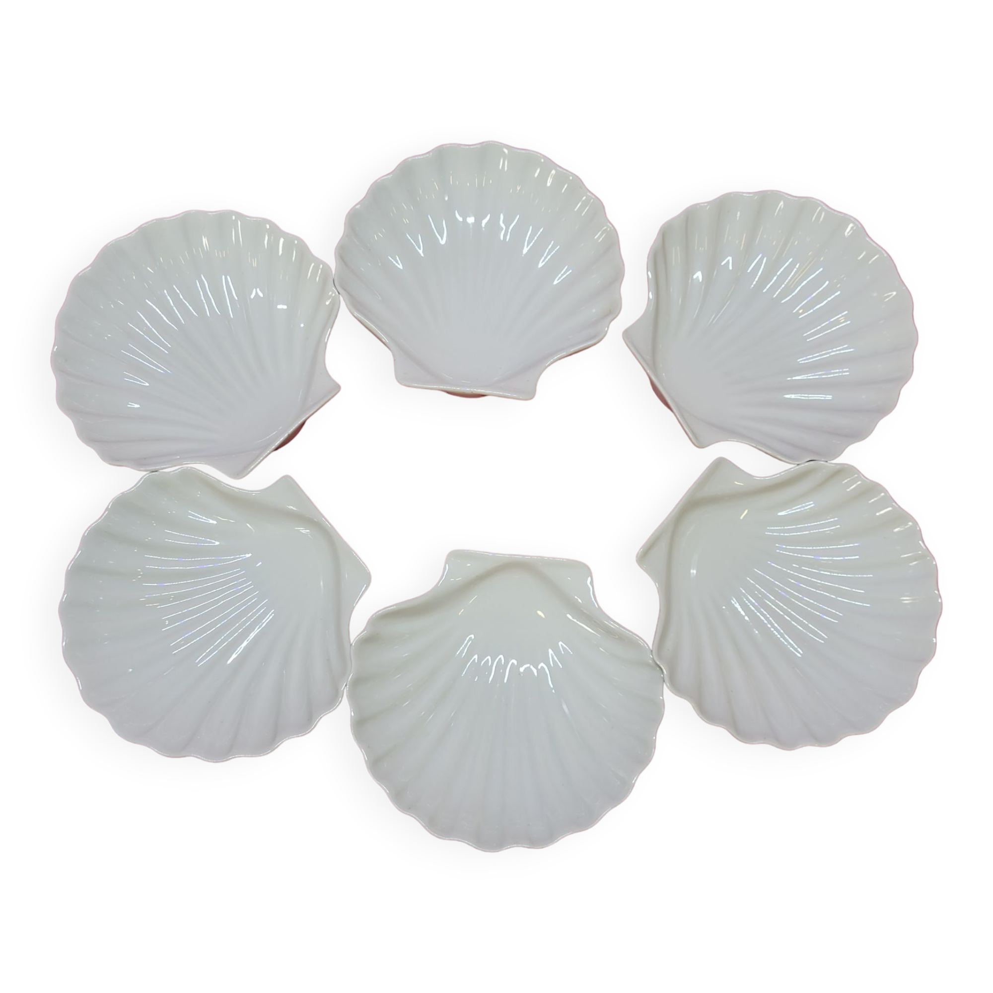 6 porcelain cups shaped like scallops CNP Tradition France