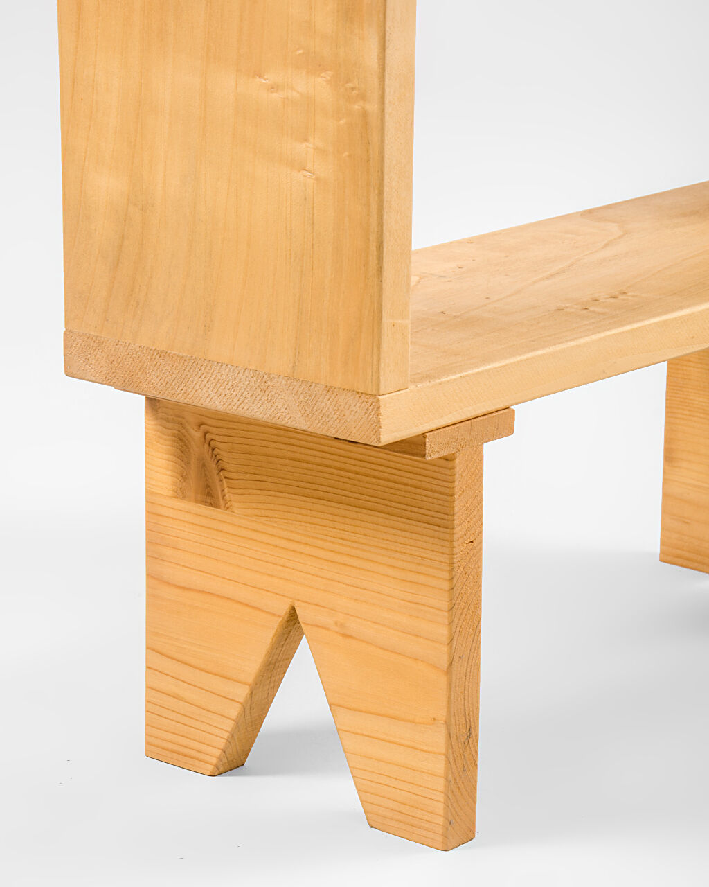 Linden wood sideboard