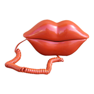 Vintage hot red lips landline phone