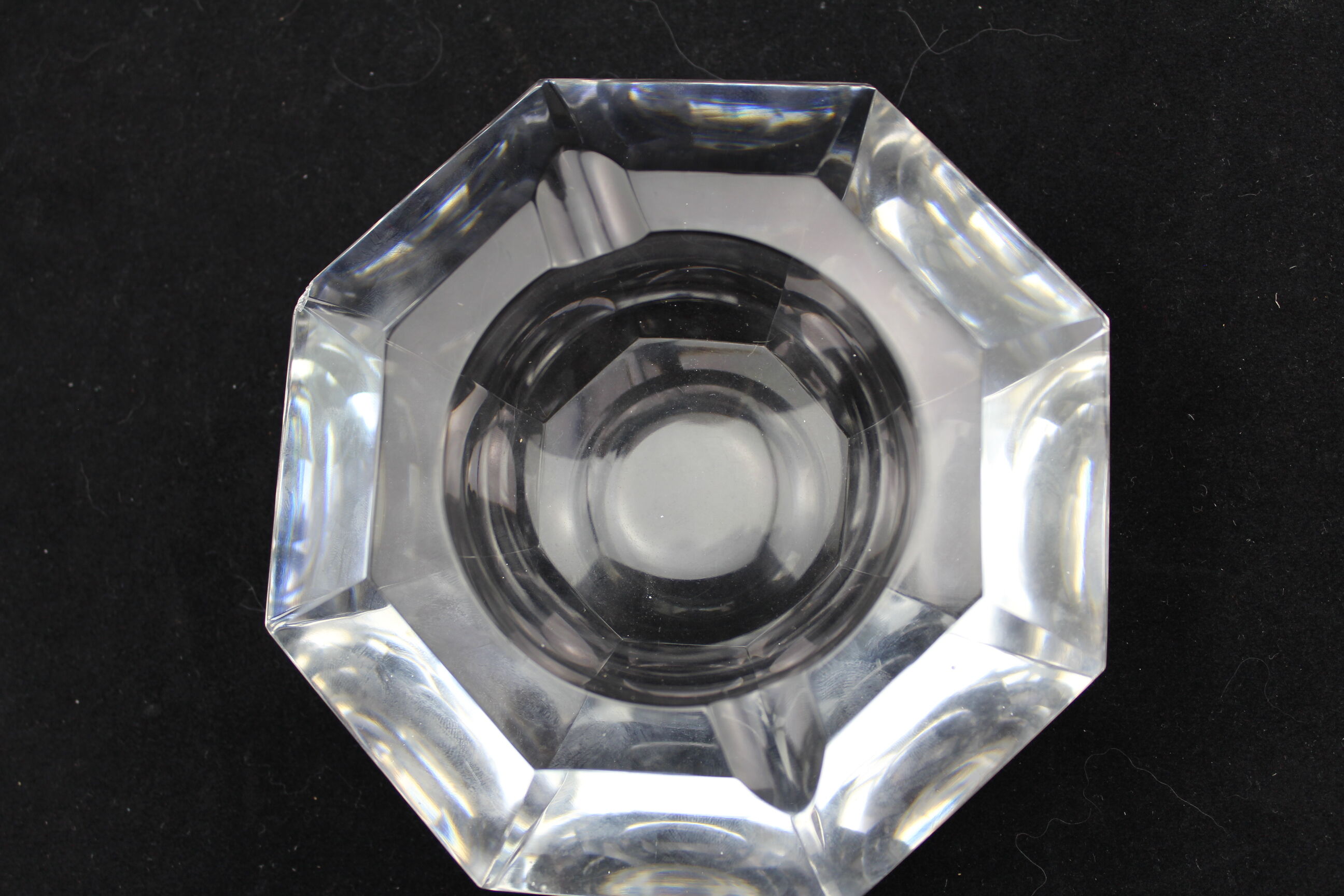 Octagonal ashtray in Crystal Val Saint Lambert