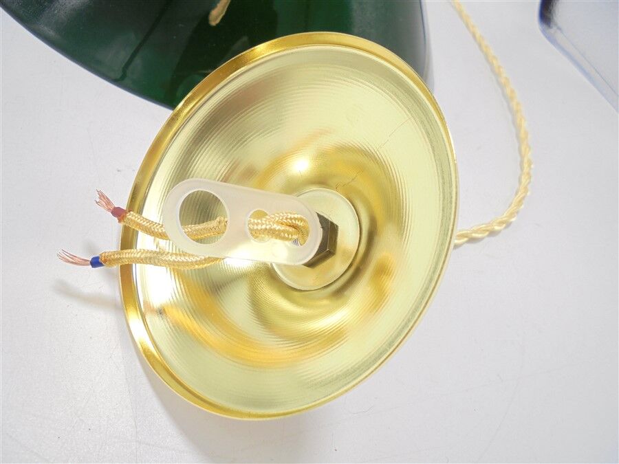 Suspension conique en opaline verte