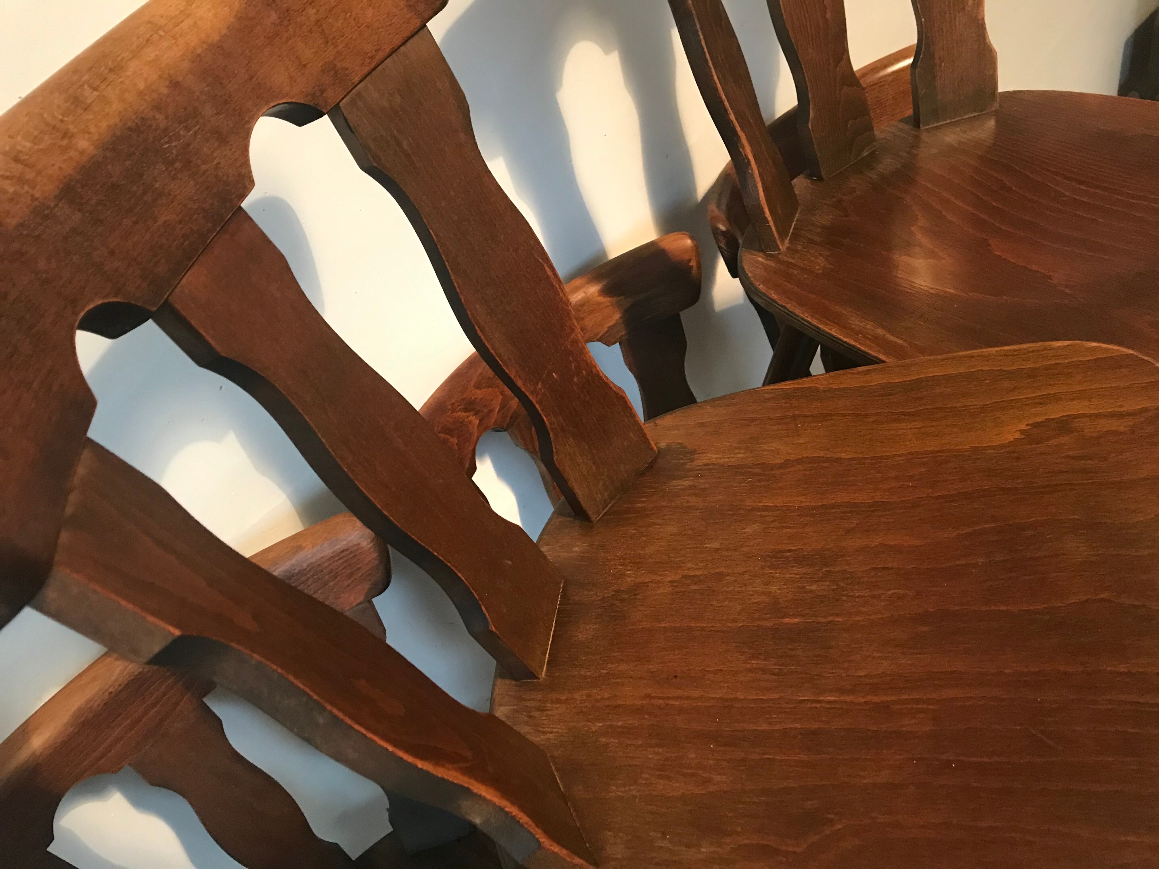 Lot of 6 chairs vintage bistro compass feet