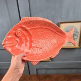 Large vintage fish platter Surtis Portugal in coral earthenware.