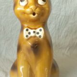 Pichet a eau en faience barbotine le chat a la cravate