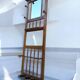 Vestiaire mural en bois