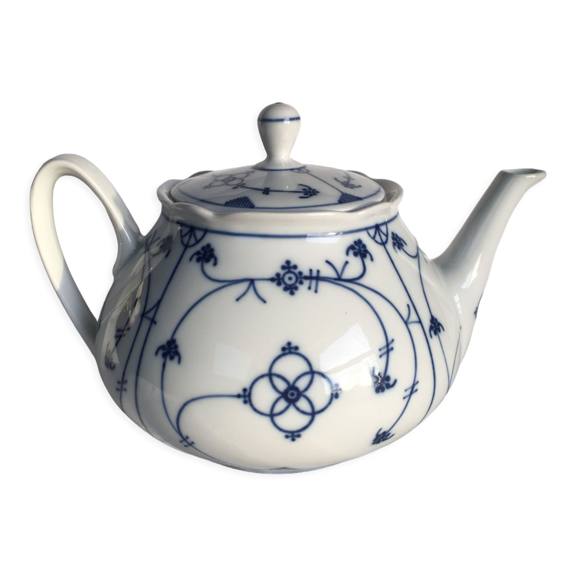 Porcelain teapot Winterling Bavaria