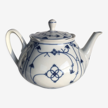 Porcelain teapot Winterling Bavaria