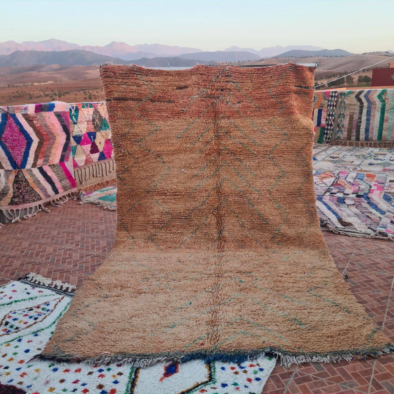 Handmade moroccan berber rug 300 x 200 cm
