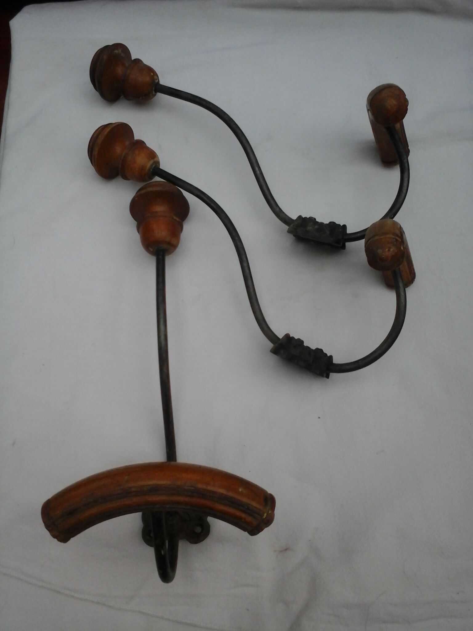 Lot de 3 patères anciennes
