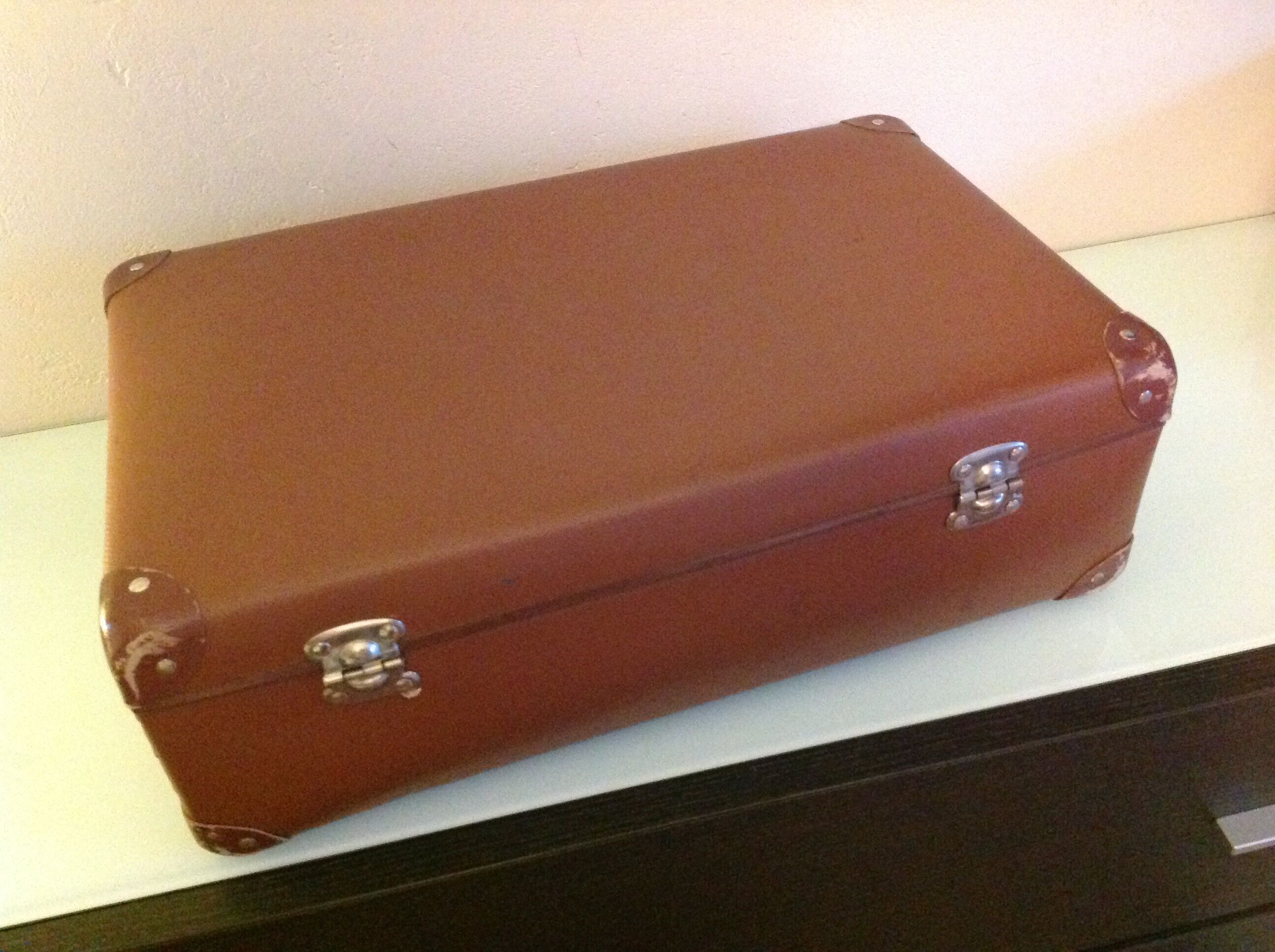 Suitcase vintage 50-60 years