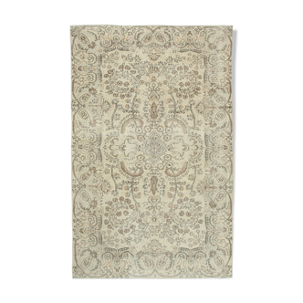 Tapis beige turc noué à la main 180 x 281 cm