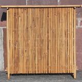 Bamboo counter or bar. (With 2 folding high chairs)