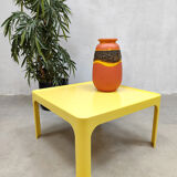 Table basse jaune vintage space age Preben fabricius