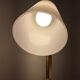 Lampe vintage en fer forgé et opaline