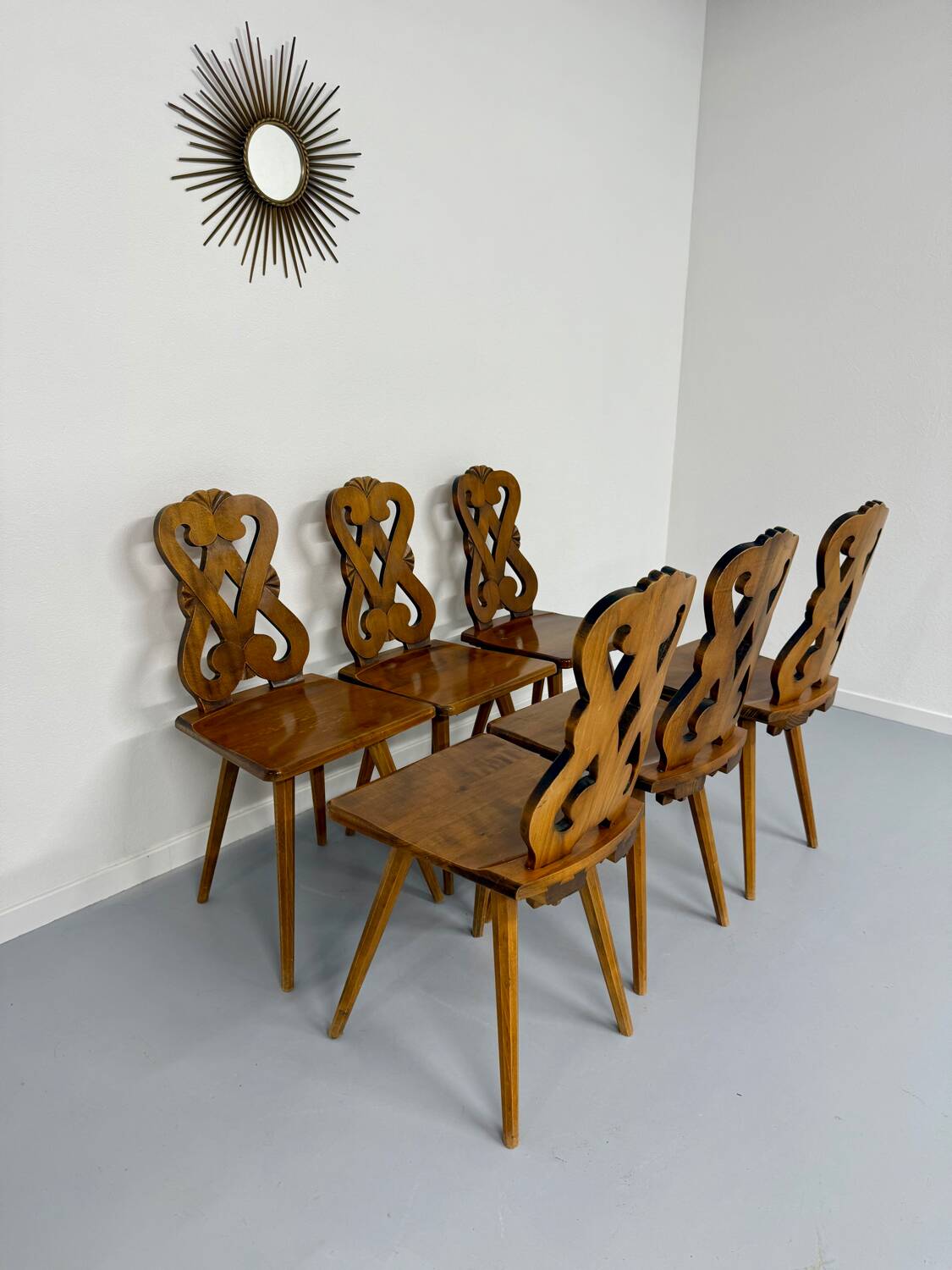 Set of 6 Alsatian double heart chairs in solid oak, early 20th century