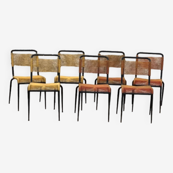 7 chaises vintages scoubidou