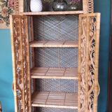 Shelf rattan peacock