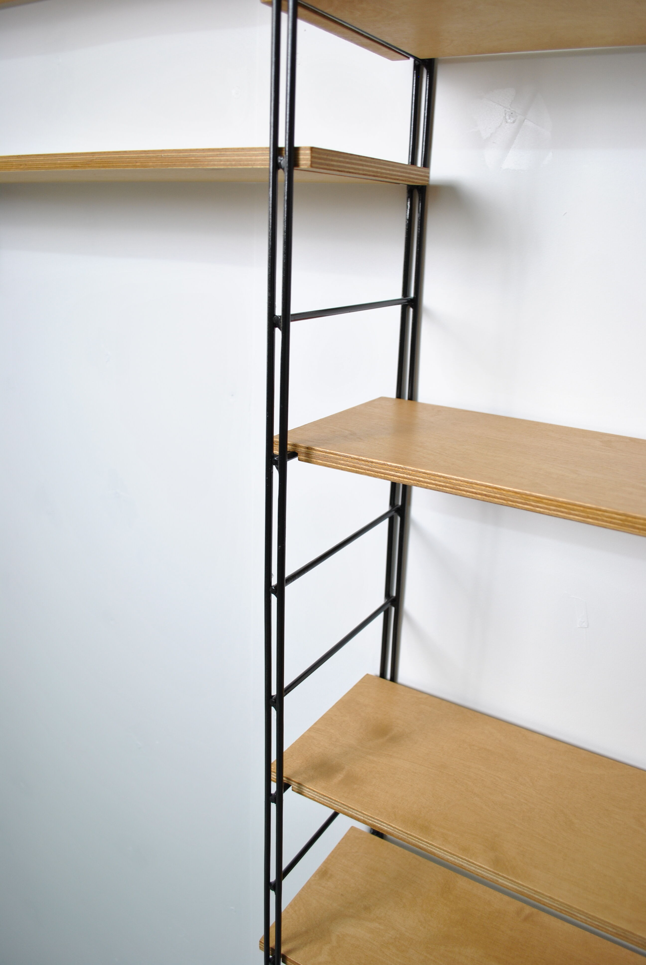 String-type shelf, 1970s