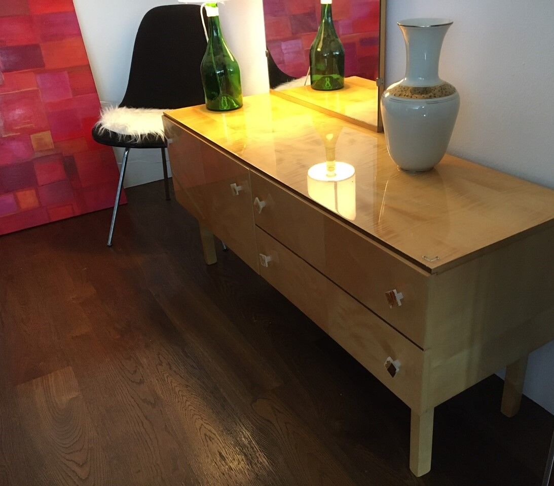 Dressing table in a 1.20m x 1.70m and vintage mirror, 1960's