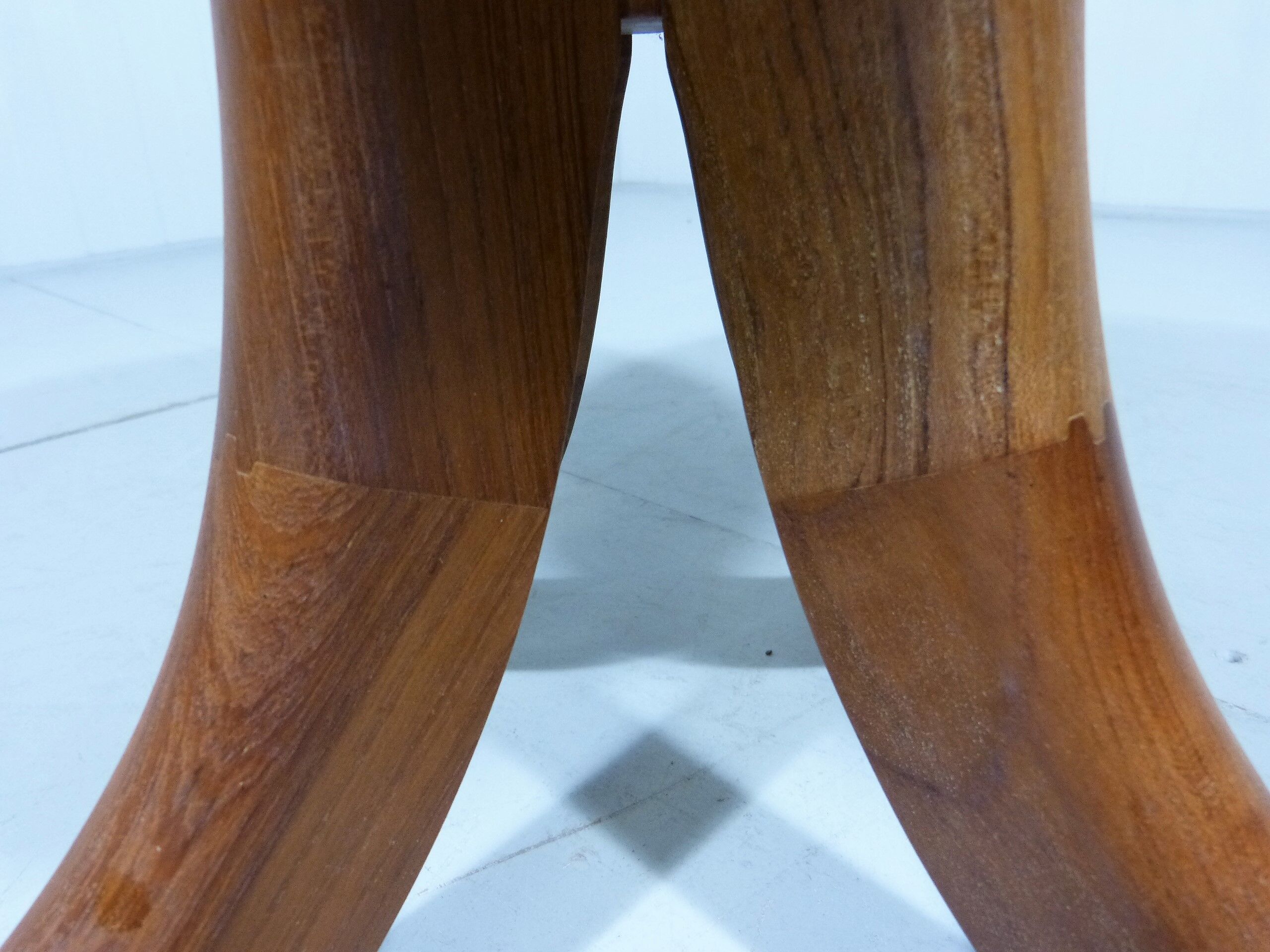 Tabouret en teck massif Dyrlund 1970-80's