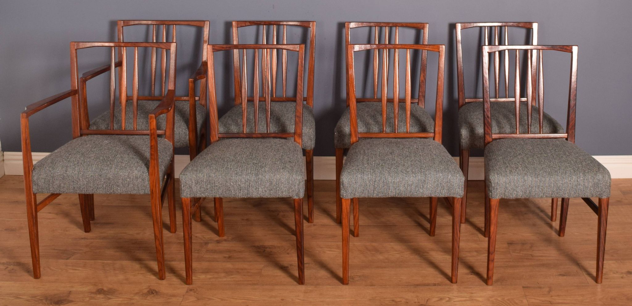 Dining table and 8 chairs
