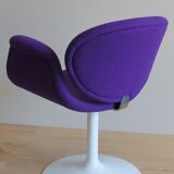 Pair of Little Tulip chairs by Pierre Paulin