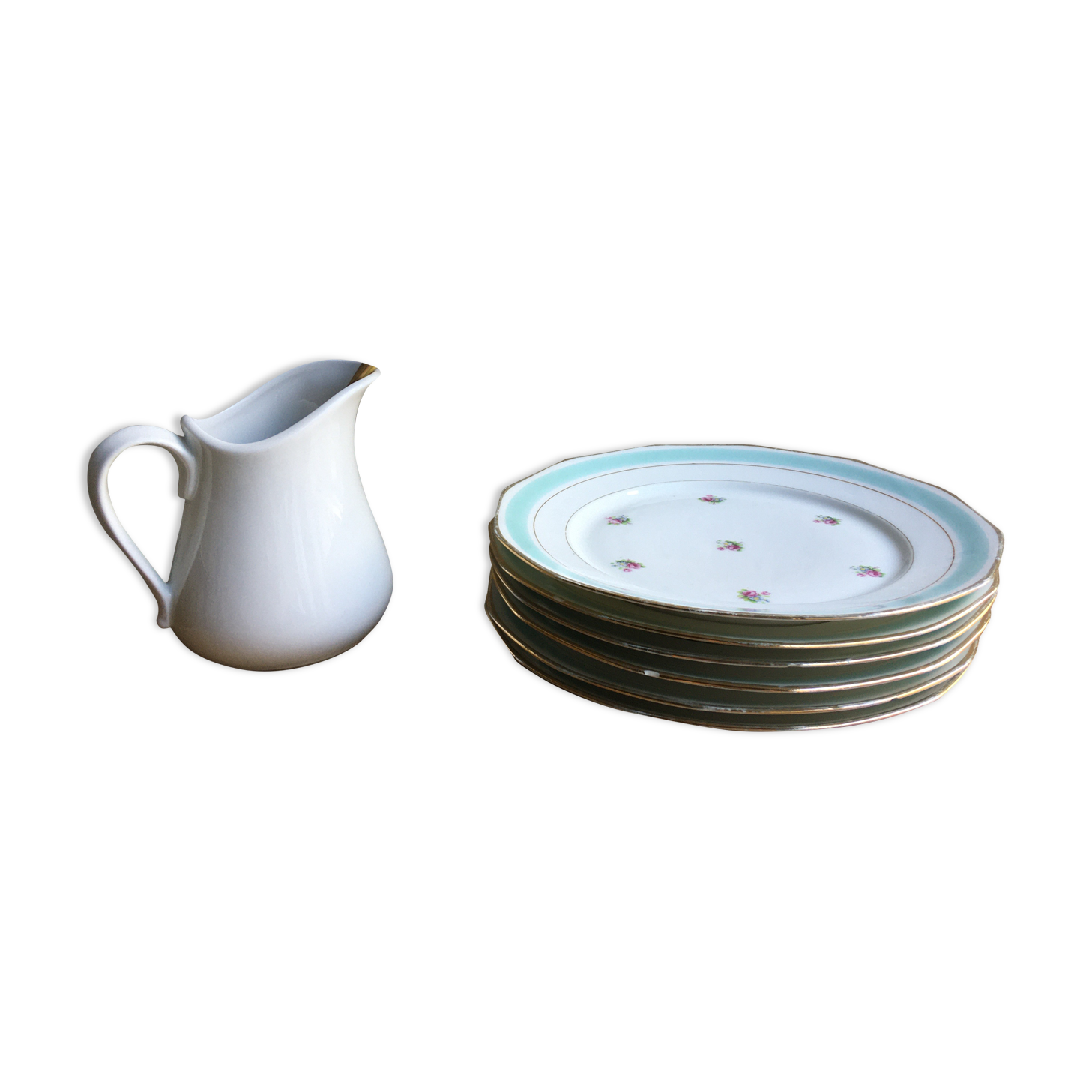 Celadon porcelain plates flower pattern