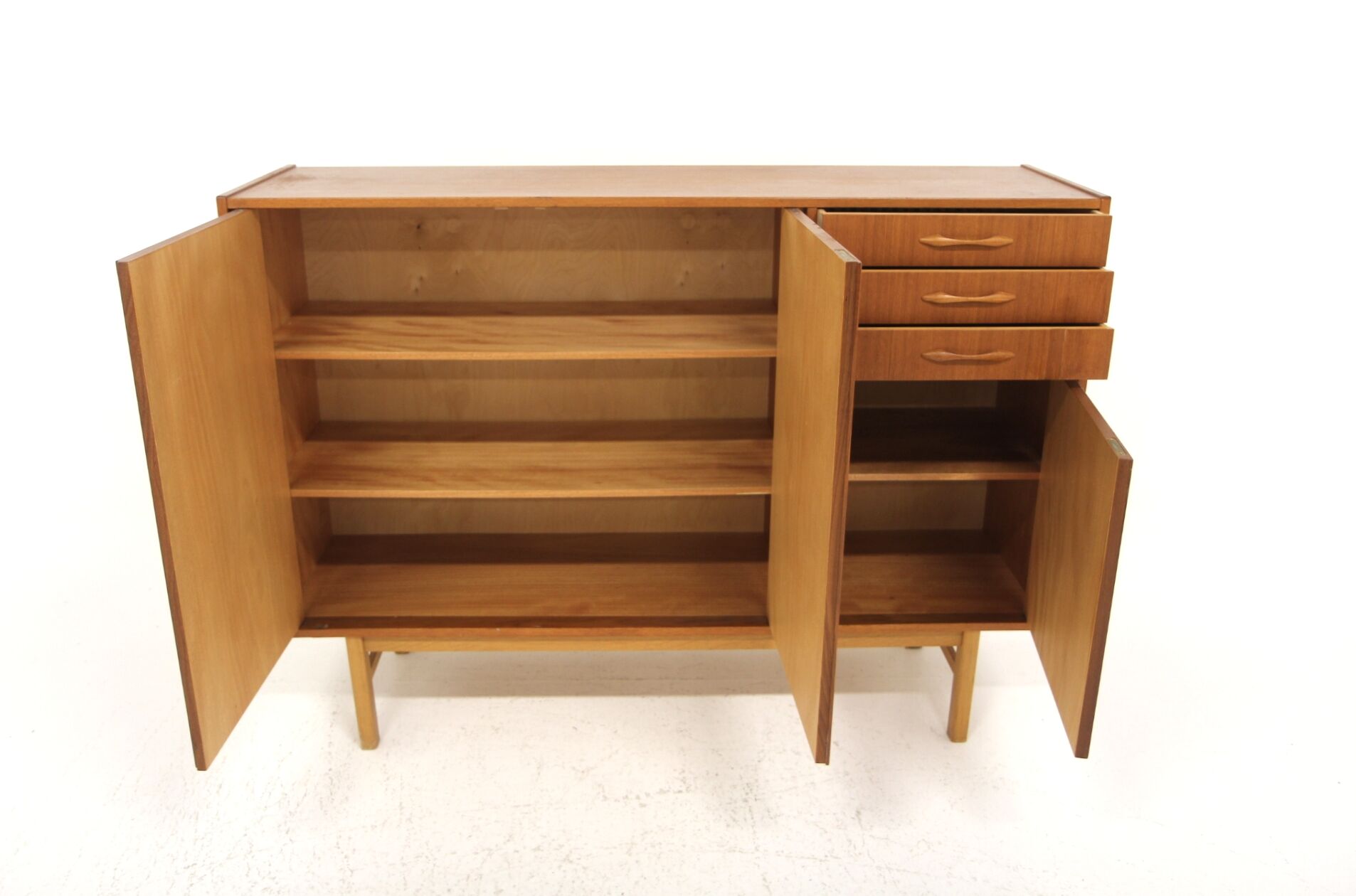 Enfilade scandinave en teck, Suède, 1960