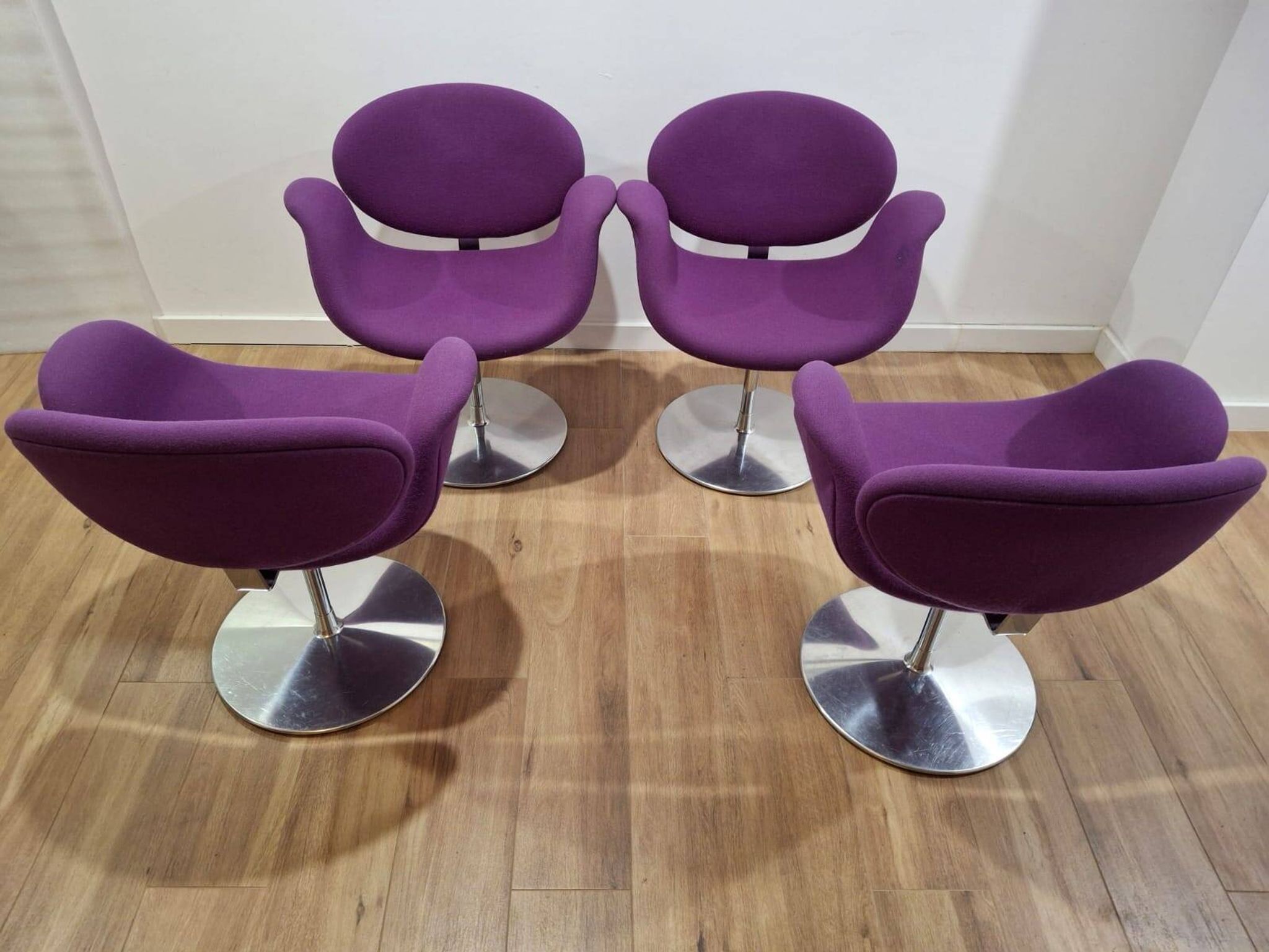 Ensemble de 4 fauteuils, Tulip, Pierre Paulin, Pays-Bas années 1980.