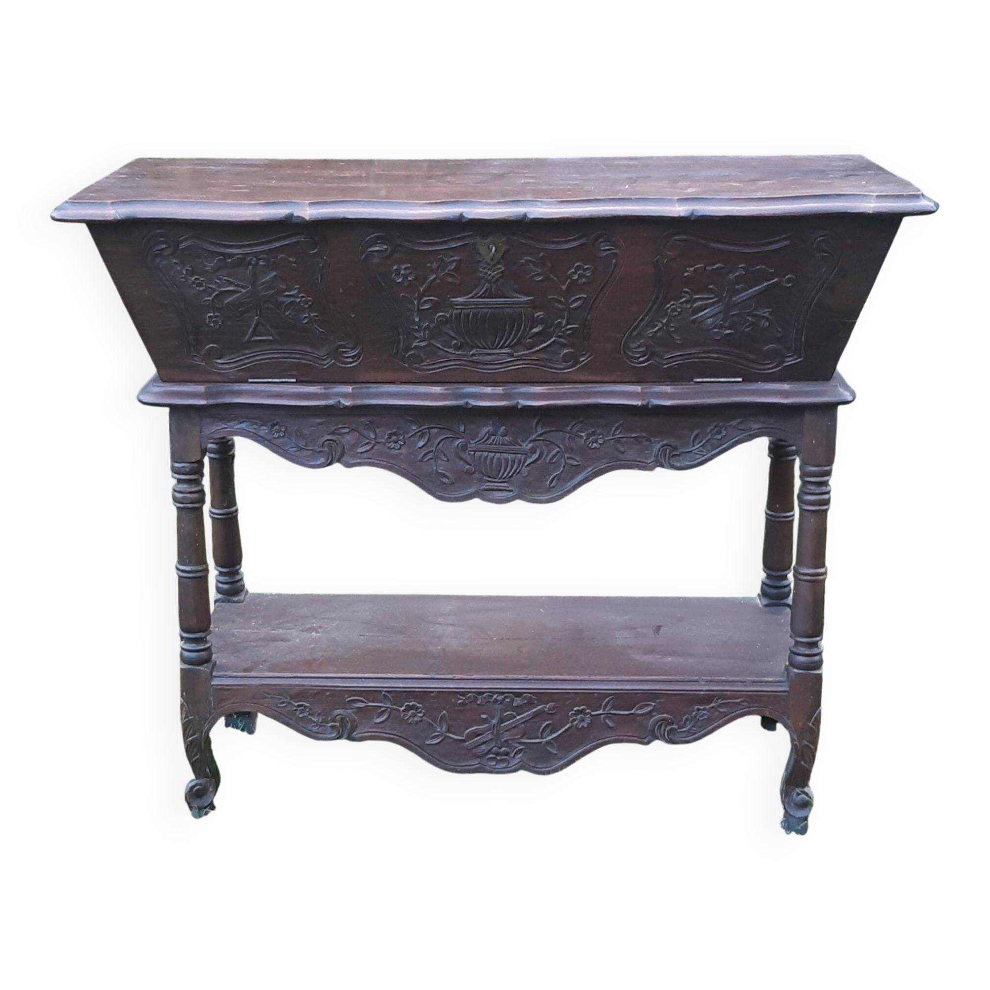 Provençal kneading trough in oak