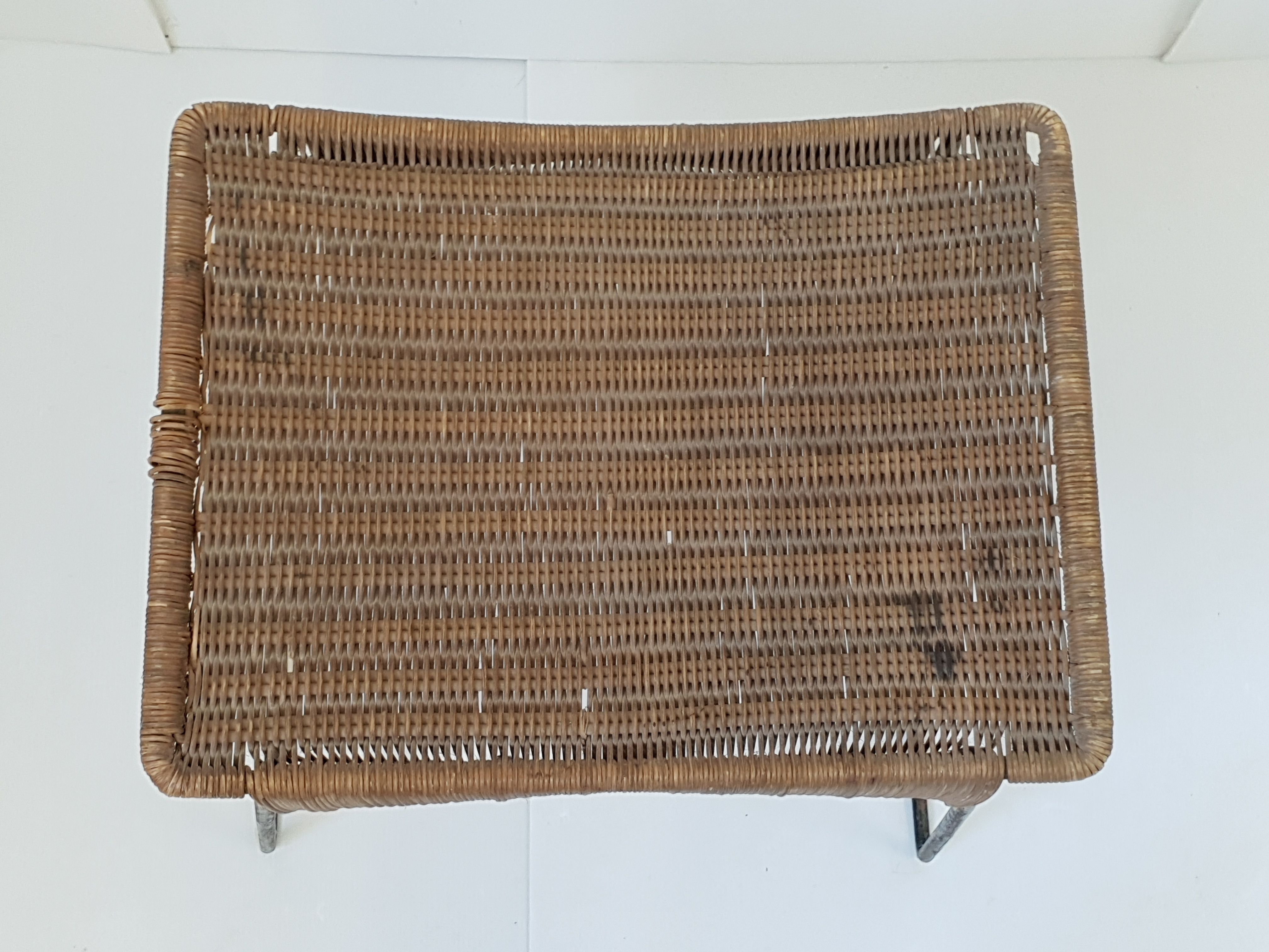 Raoul Guys stool for Airborne 1950