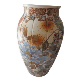 Ancient Chinese vase