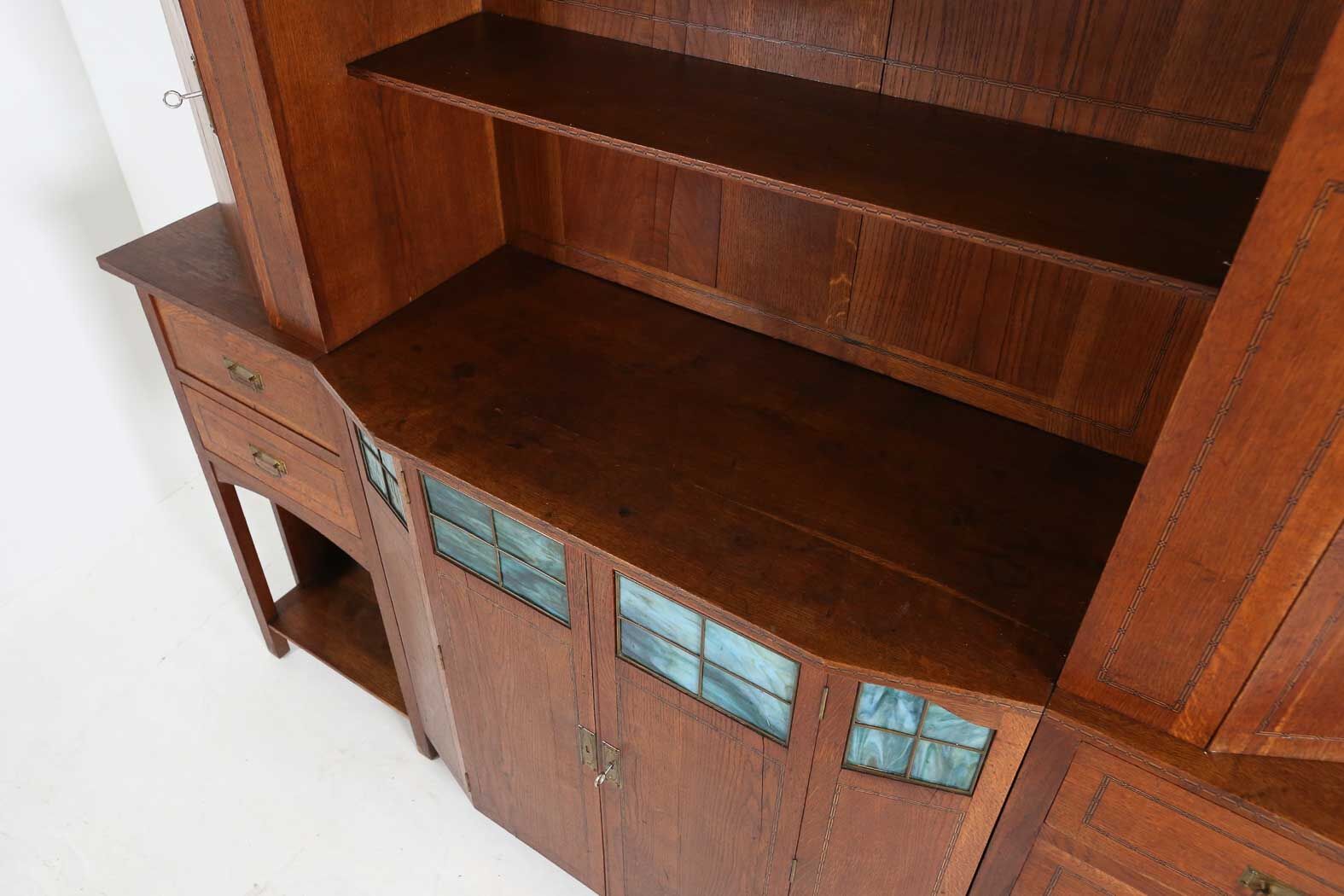 Art deco cupboard ca.1930