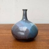 Mid-century German studio pottery vase by Janne Reckert-Cordua, 1960s.