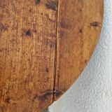 Country table with shutters