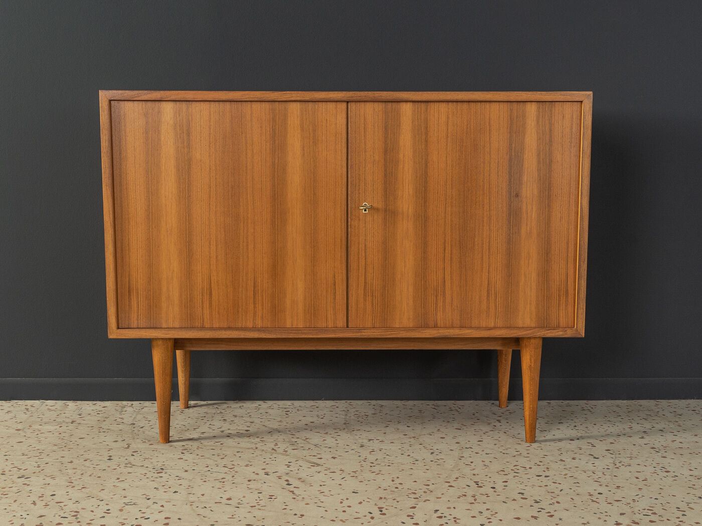 1960s dresser
