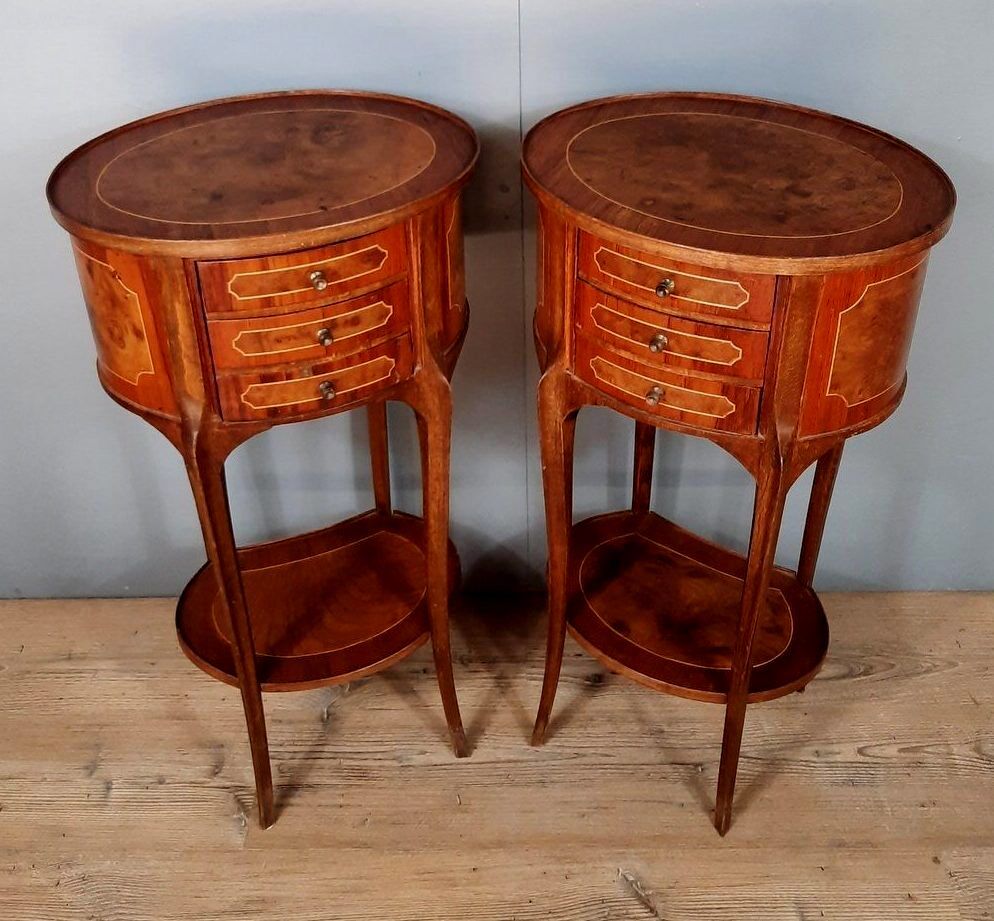 Pair of bedside Louis XV drums in precious wood marquetry of the twentieth century