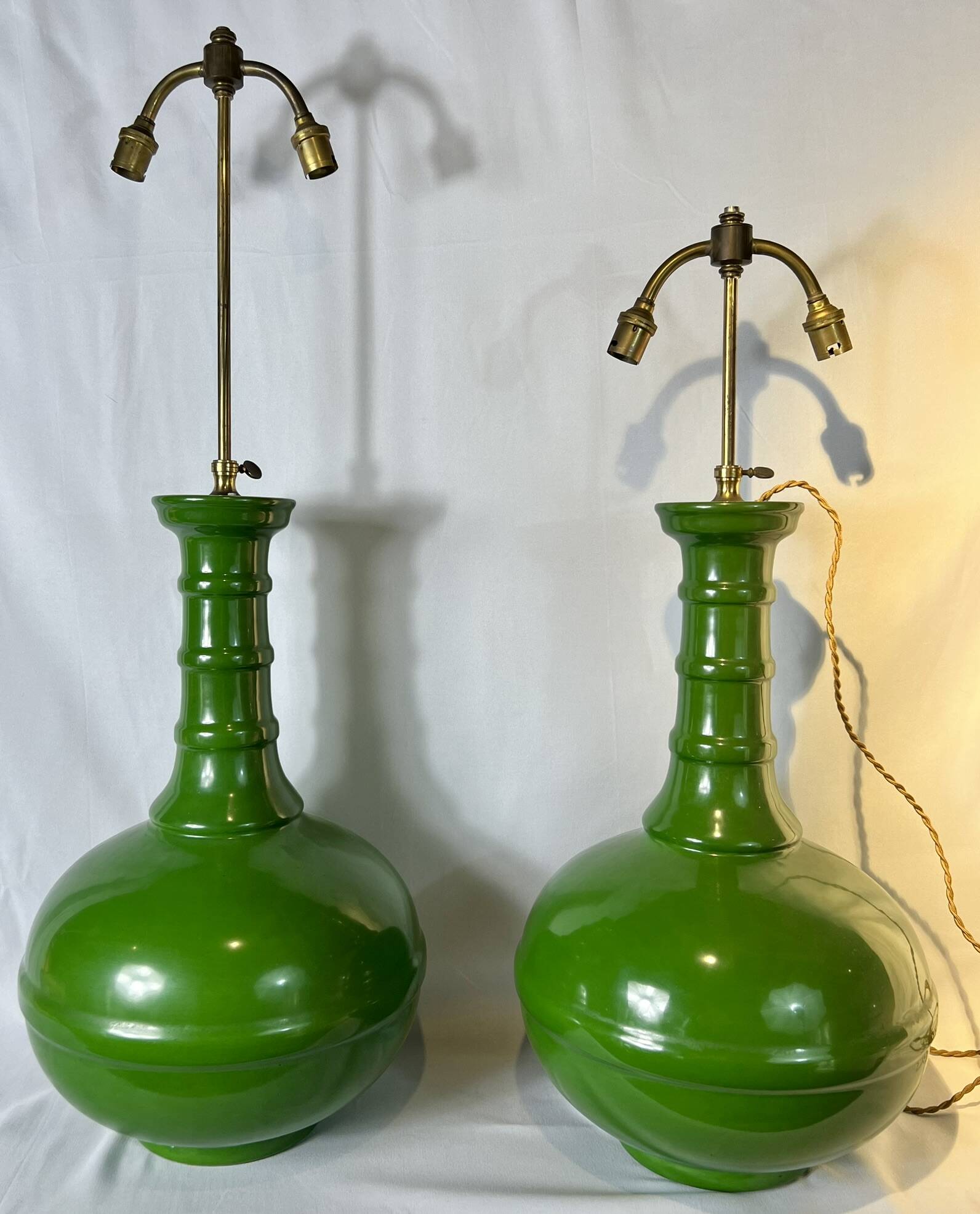 Paire de grande lampe en forme gourde