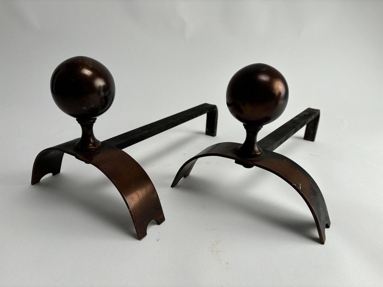 Paire de chenets en laiton et métal, Italie, années 1950
